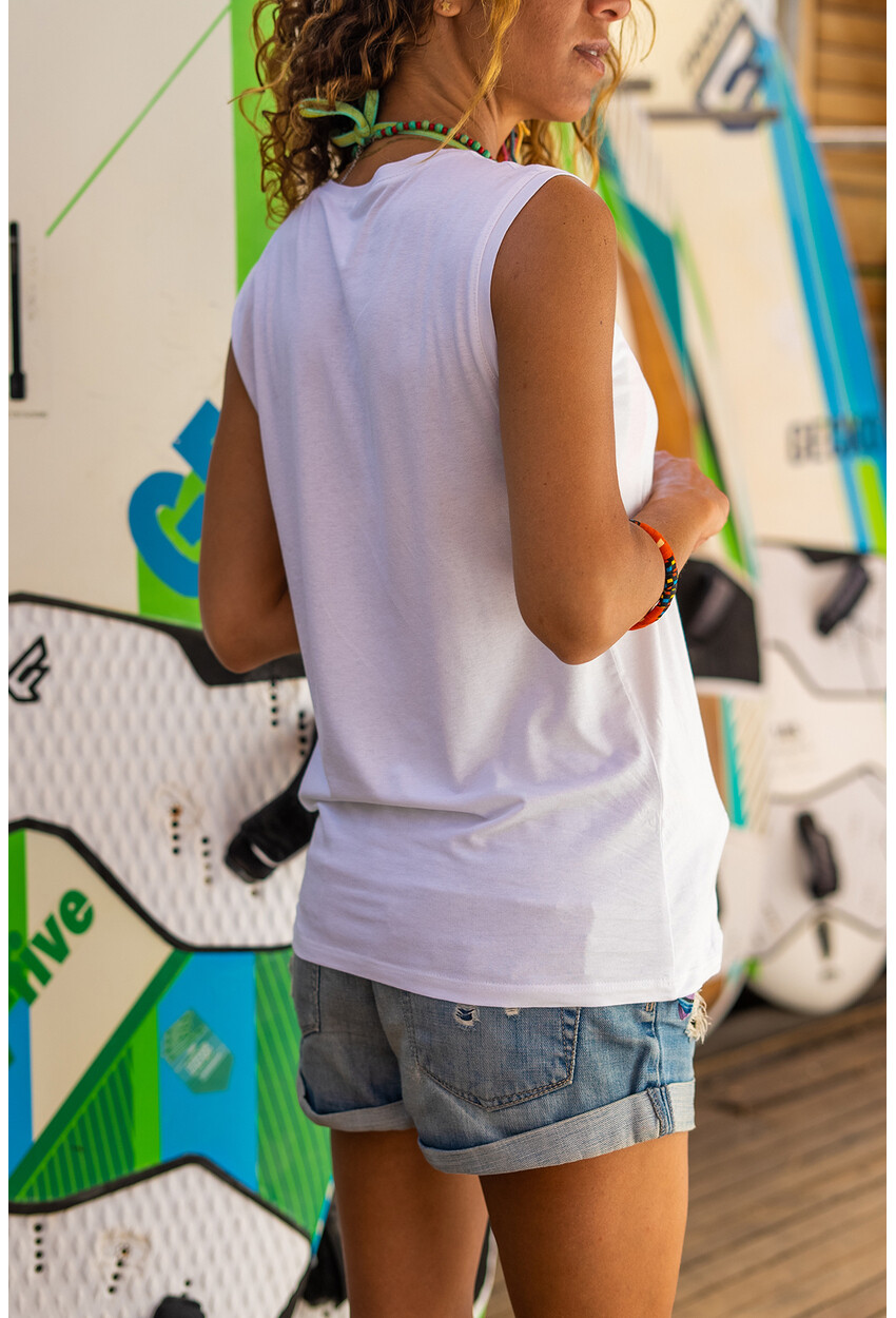 Kadın Beyaz Kolsuz Basic Salaş T-Shirt JR406