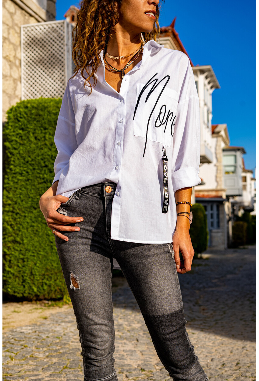 Womens Ecru Embroidered Poplin Shirt with Loose Accessories GK-AYN1818