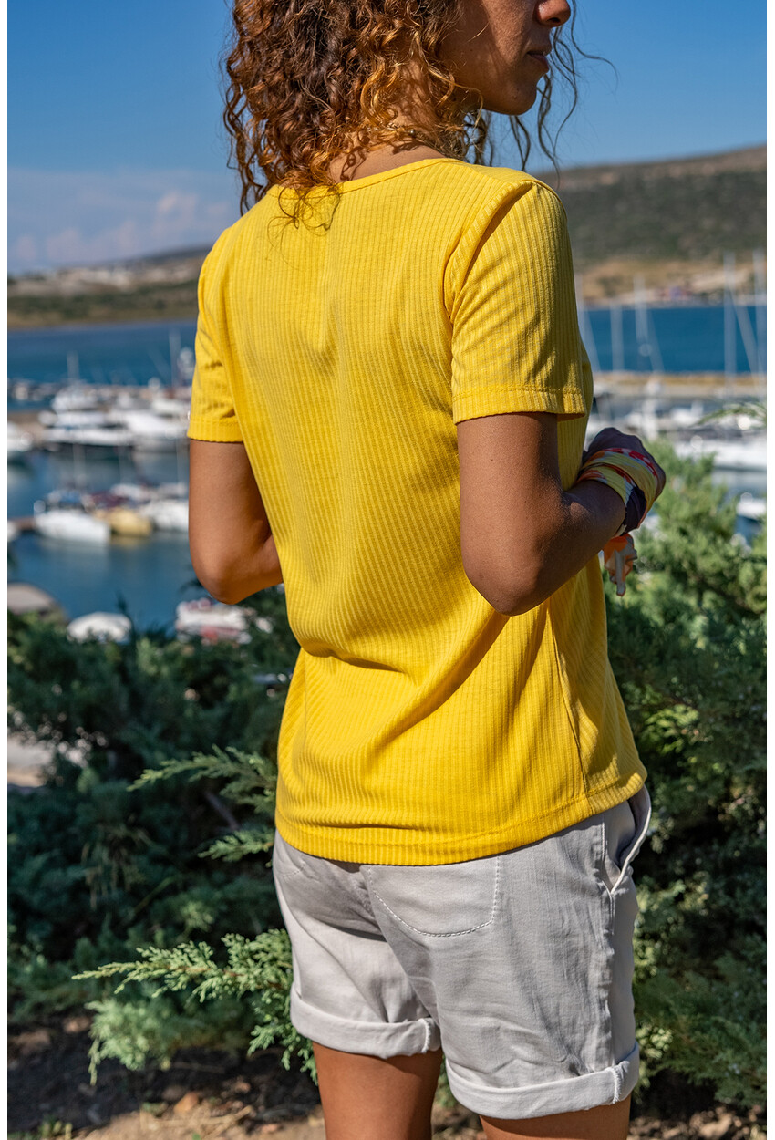 Womens Yellow Zippered Basic Blouse BSTK4023