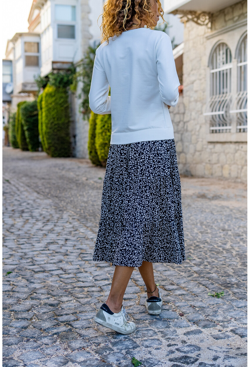 Kadın Beyaz Altı Kiloş Etek Üstü Sweatshirt Elbise GK-TD2015