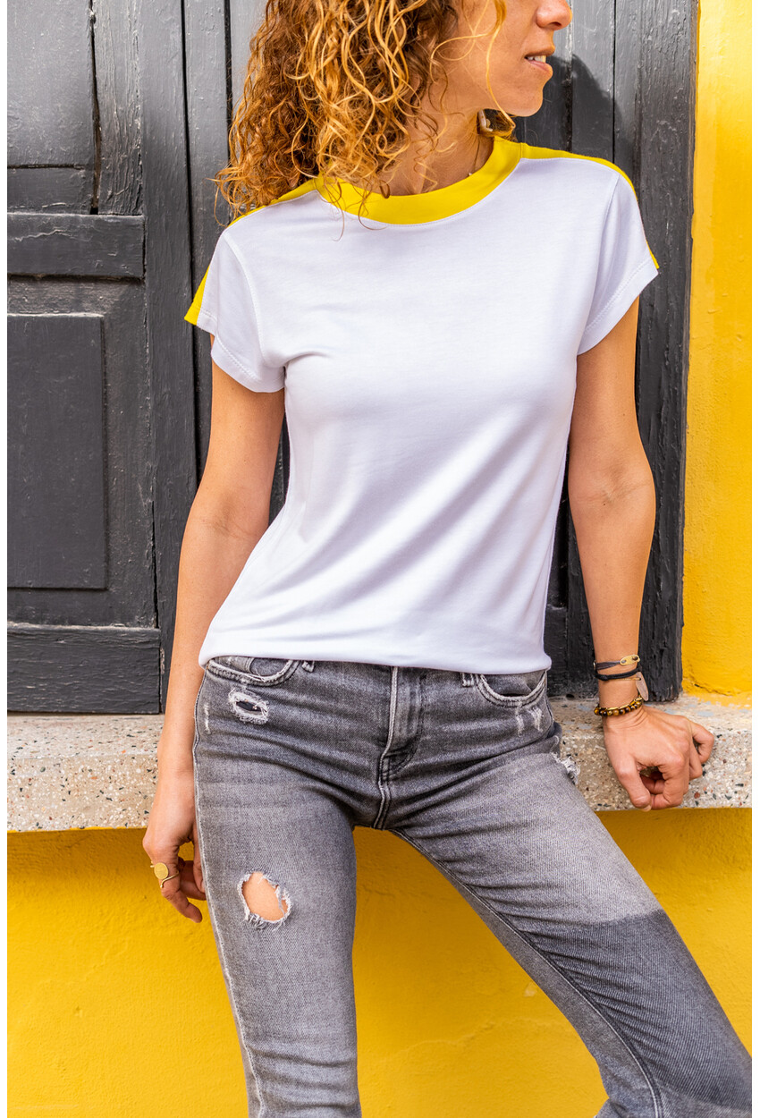 Beyaz Color Block Omzu Garnili T-Shirt Bst3229