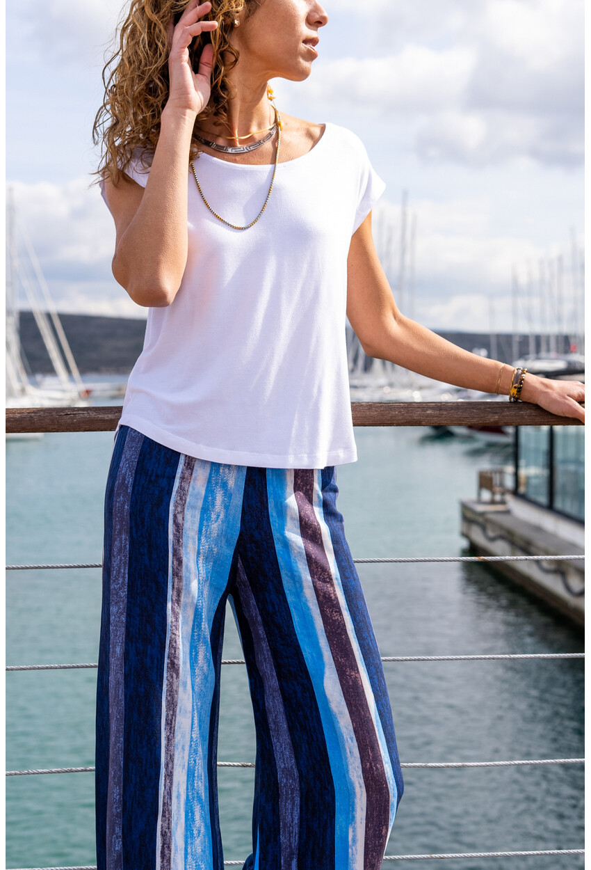 Womens White Cross Back T-Shirt GK-CCK9086