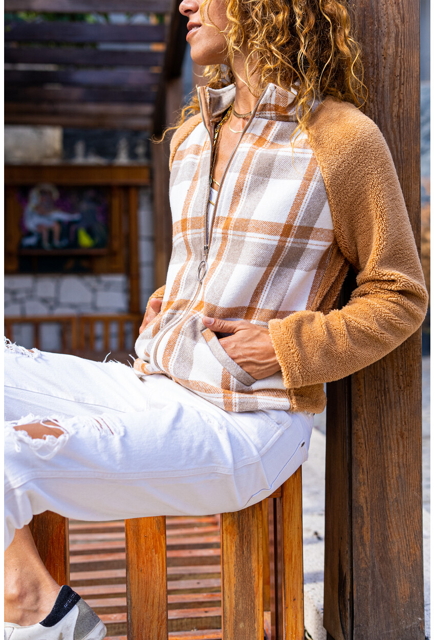 Womens Camel Raglan Sleeve Plush Plaid Garnish Zipper Jacket GK-BST3175