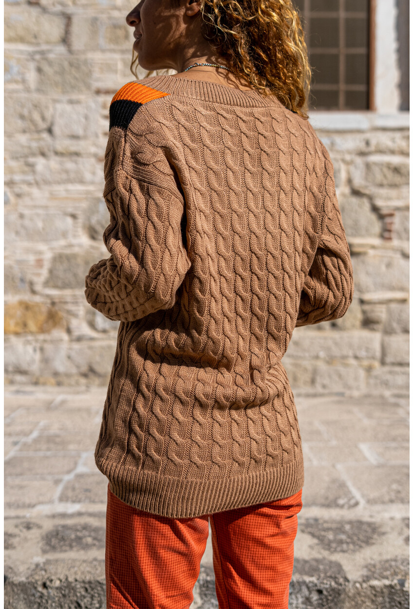Womens Camel V-Neck Knitted Collar Garnish Sweater GK-CCK7080