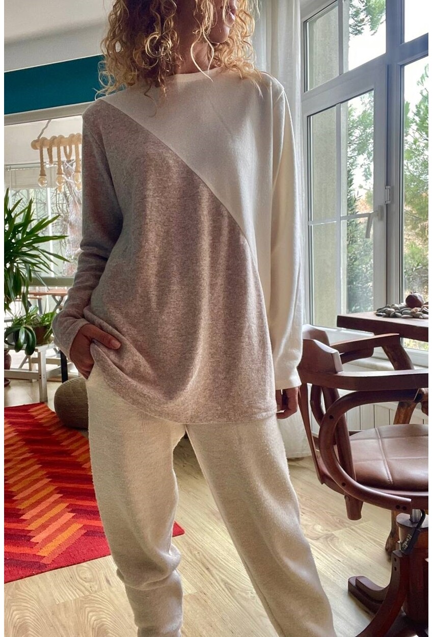 Kadın Ekru-Bej Verev Color Block Yumuşak Dokulu Salaş Tunik Kazak Nc1