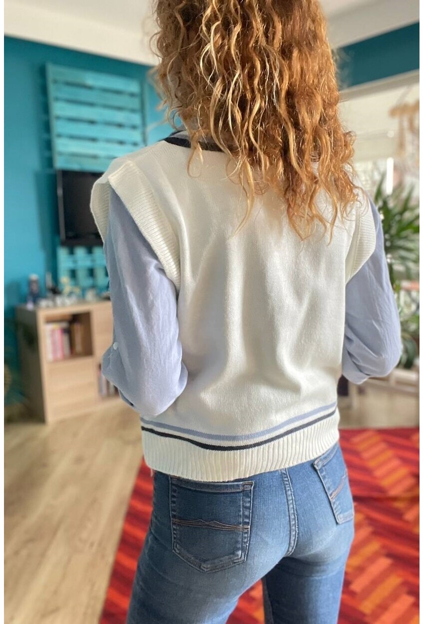 Kadın Ekru V Yaka Kendinden Dokulu Crop Yelek Wh8
