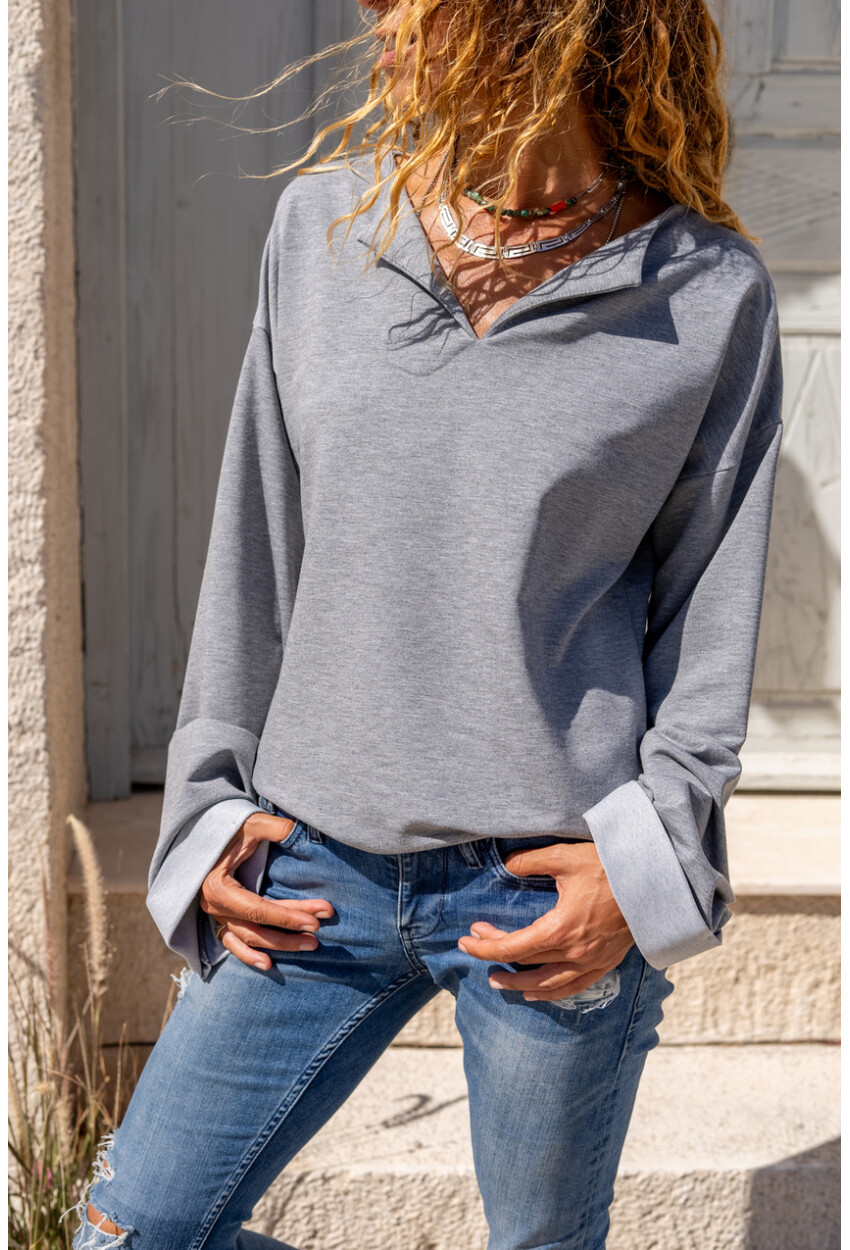 Kadın Gri Yakası Yırtmaçlı Duble Kol Salaş Sweatshirt Bst3470