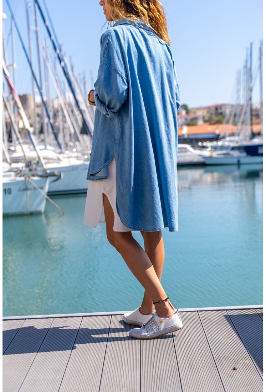 Kadın Mavi Oversize Yıkamalı Arkası Uzun Kot Tunik Gömlek BST3357