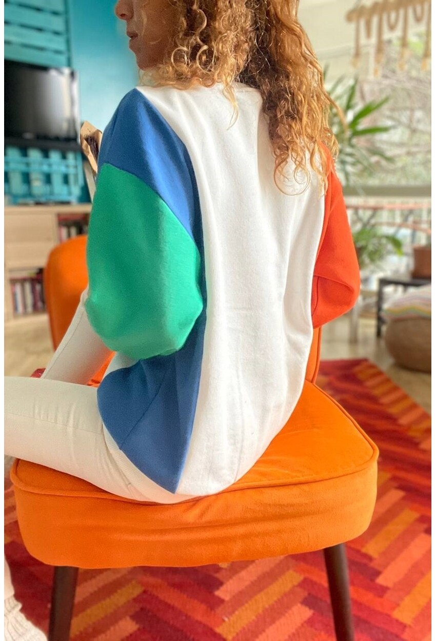 Kadın Multi Color Block Baskılı Oversize Üç İplik Sweatshirt Zm3