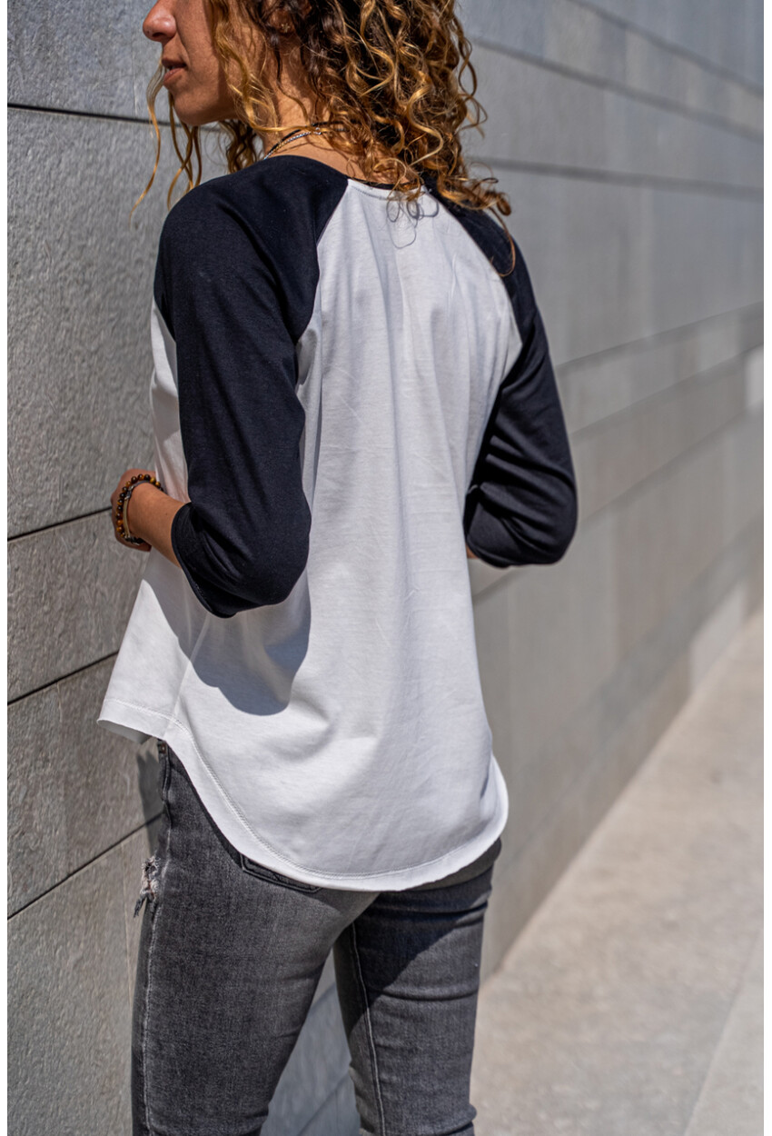 Kadın Siyah-Beyaz Raglan Kol Color Block Bluz 1St7