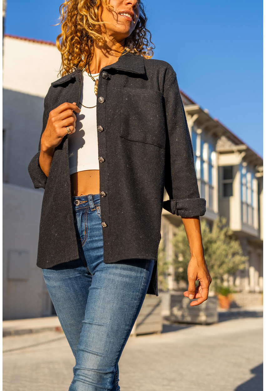 Kadın Siyah Kaşe Oversize Çift Cep Ceket Gömlek Bst3275