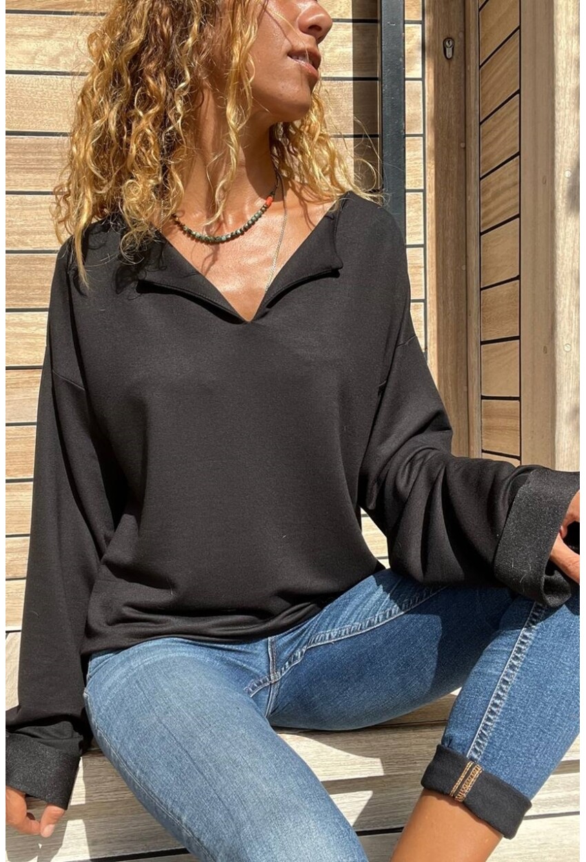 Kadın Siyah Yakası Yırtmaçlı Duble Kol Salaş Sweatshirt Bst3470
