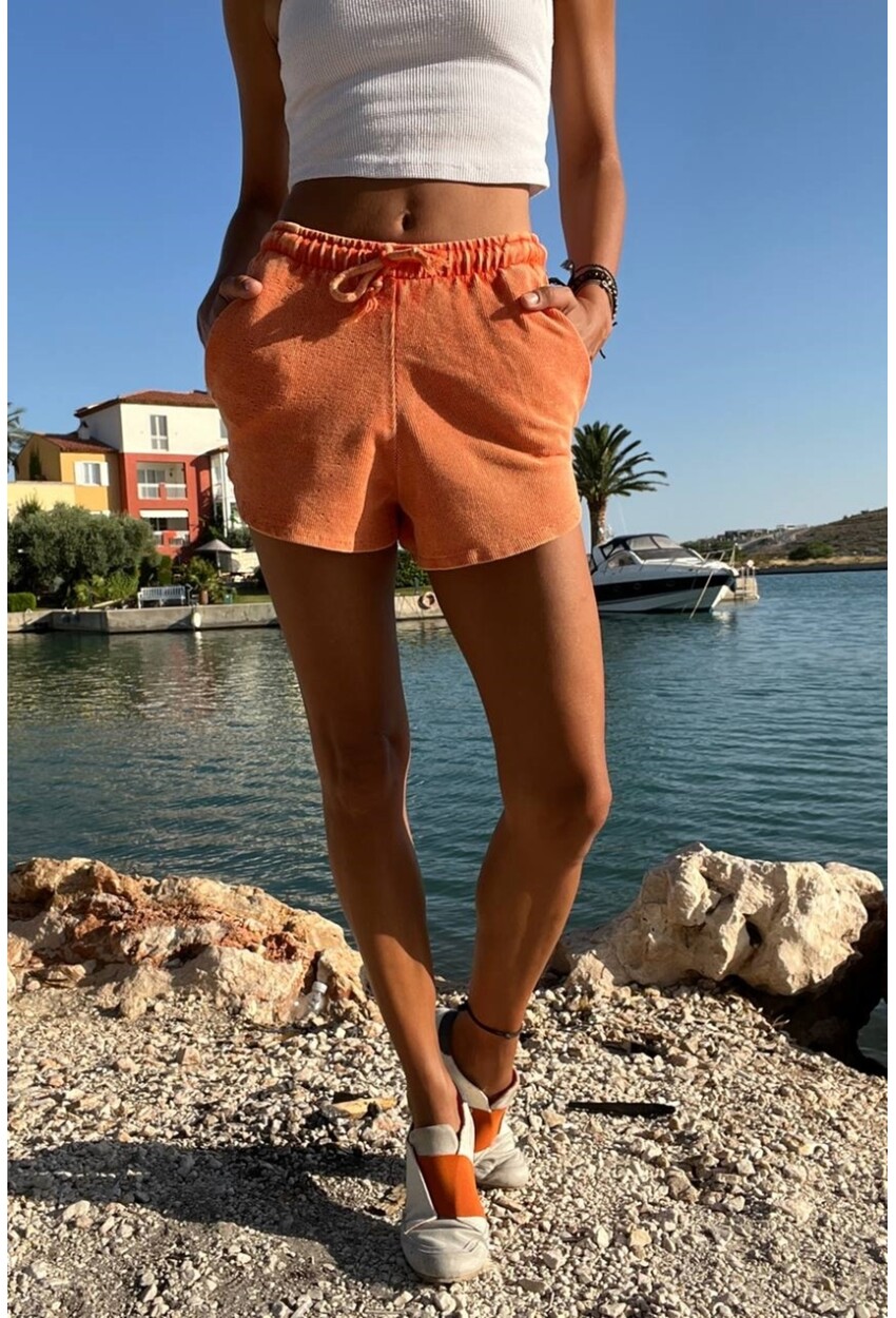 Kadın Turuncu Yıkamalı Pike Beli Lastikli Cepli Spor Şort Rsd3070