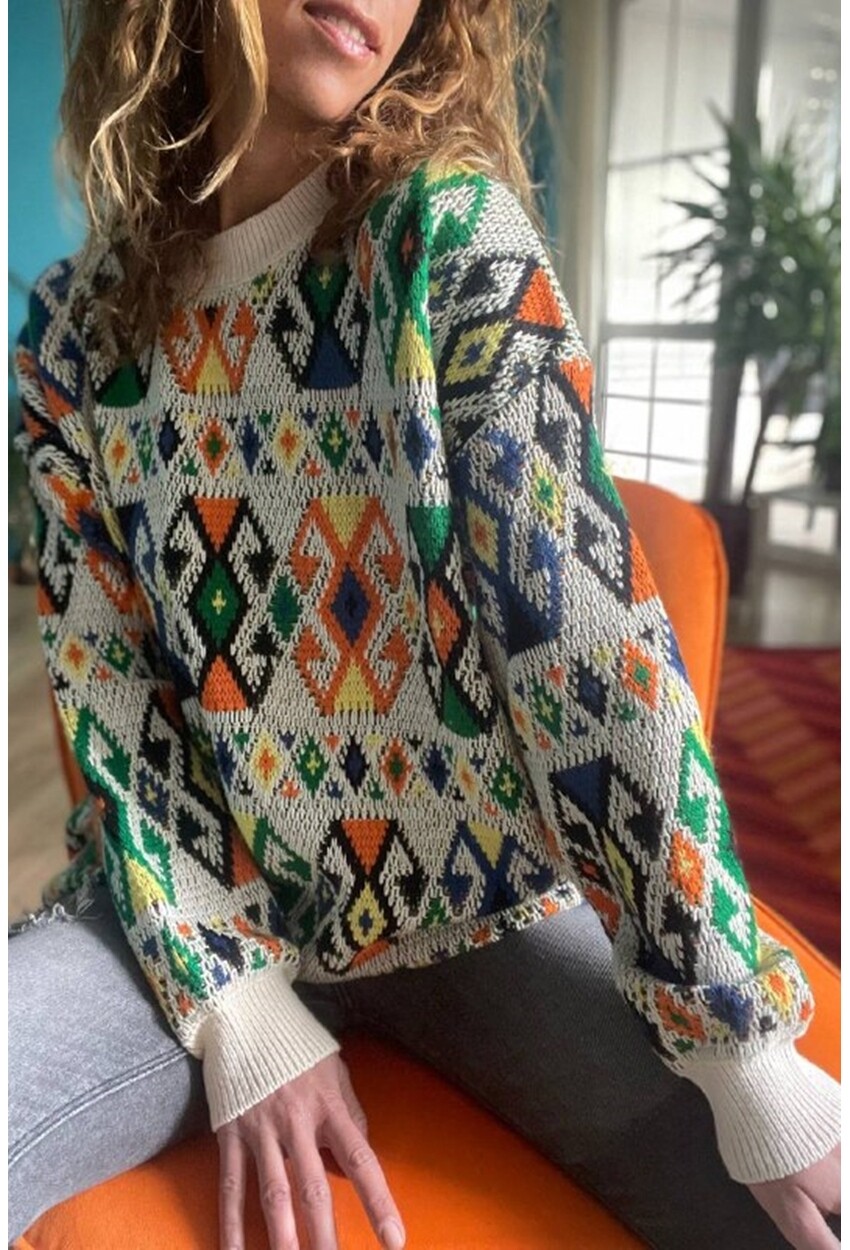 Kadın Yeşil-Turuncu Etnik Desen Oversize Salaş Yumuşak Dokulu Kazak Rsd3053