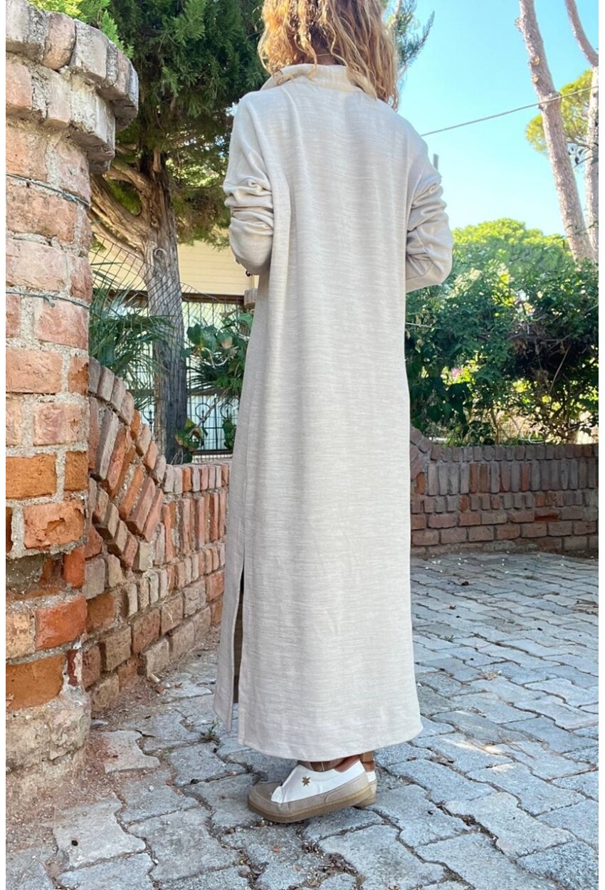 Kadın Bej Polo Yaka Yanı Yırtmaçlı Yumuşak Dokulu Salaş Örme Elbise BST3660