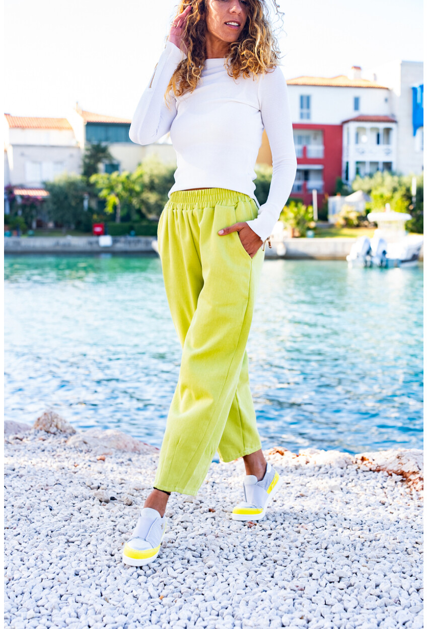 Kadın Fıstık Yeşili Gabardin Beli Lastikli Cepli Salaş Pantolon Bst3475