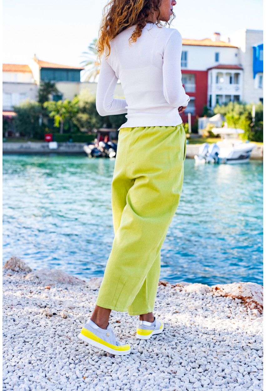 Kadın Fıstık Yeşili Gabardin Beli Lastikli Cepli Salaş Pantolon Bst3475