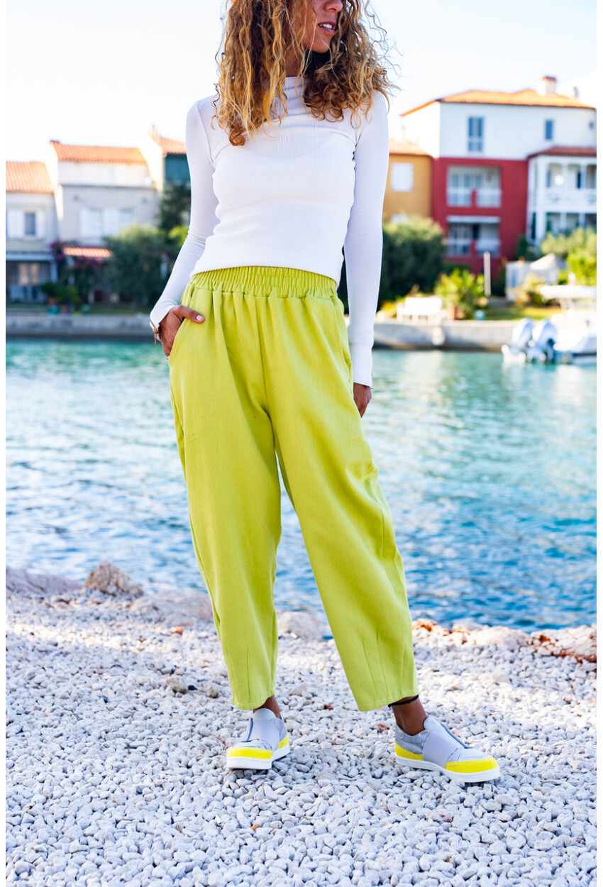Kadın Fıstık Yeşili Gabardin Beli Lastikli Cepli Salaş Pantolon Bst3475