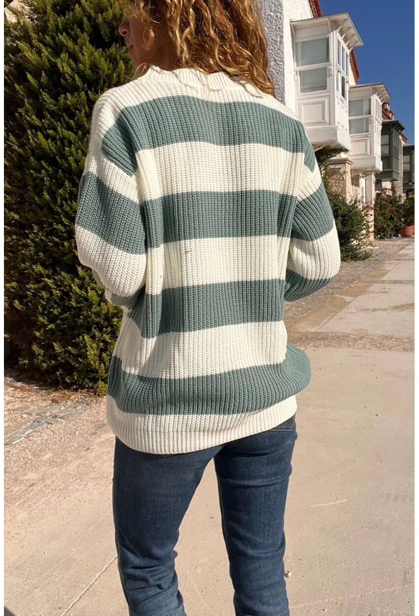 Kadın Gri Çizgili Yumuşak Dokulu Salaş Kazak CCK41001