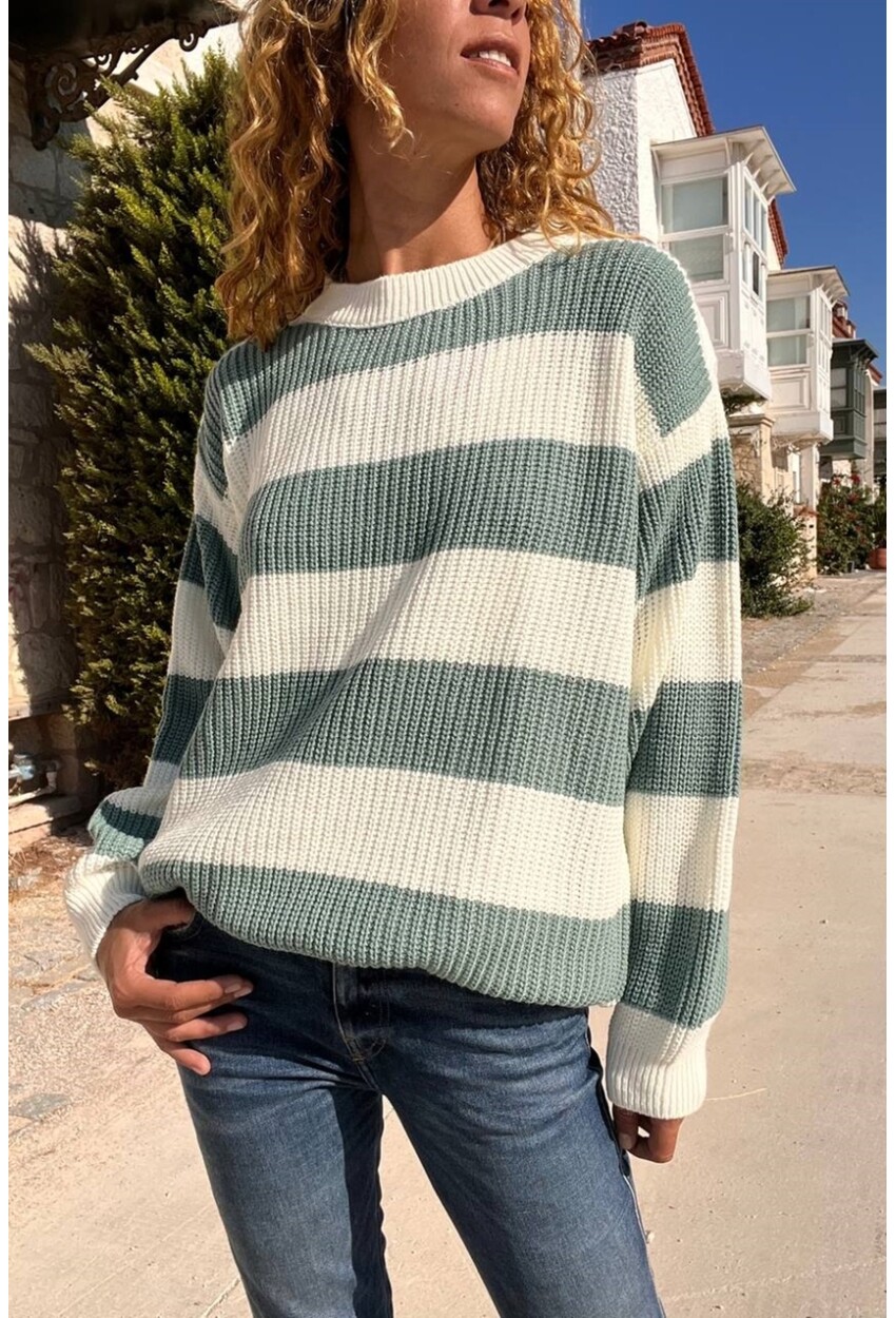 Kadın Gri Çizgili Yumuşak Dokulu Salaş Kazak CCK41001