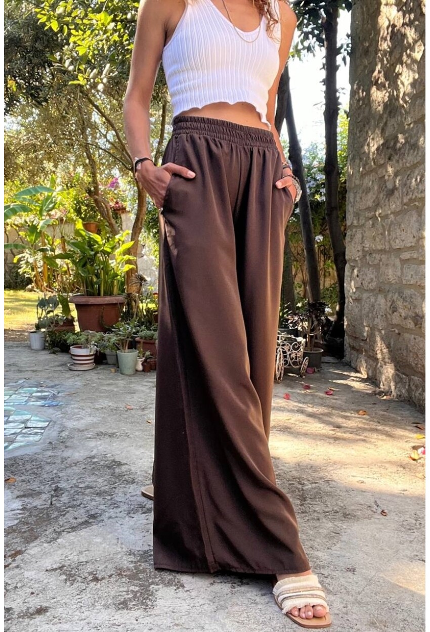 Kadın Kahverengi Beli Lastikli Cepli Bol Paça Yumuşak Dokulu Salaş Pantolon BST3391