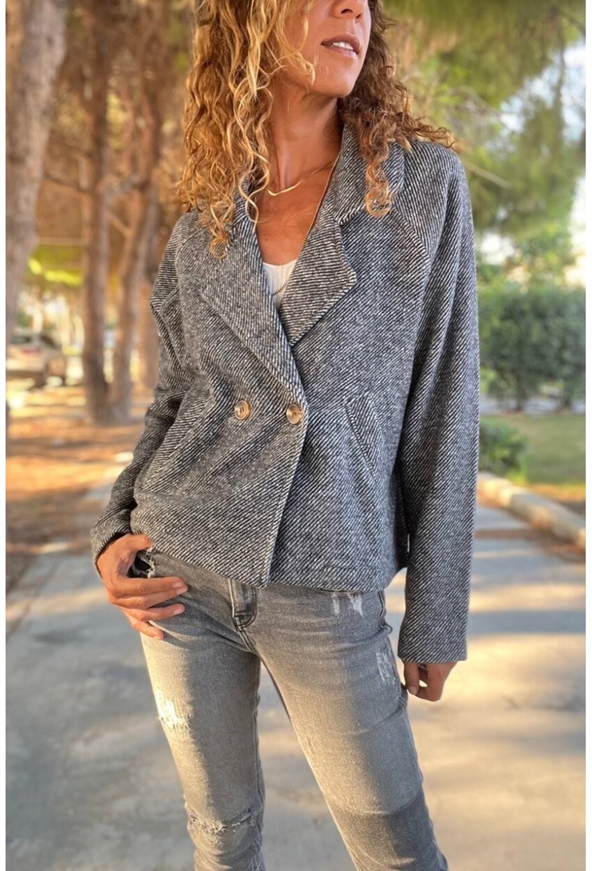 Kadın Siyah Ceket Yaka Düğmeli Raglan Kol Yumuşak Dokulu Astarsız Kaşe Ceket BST700-3529