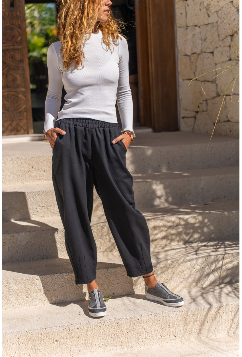 Kadın Siyah Gabardin Beli Lastikli Cepli Salaş Pantolon Bst3475