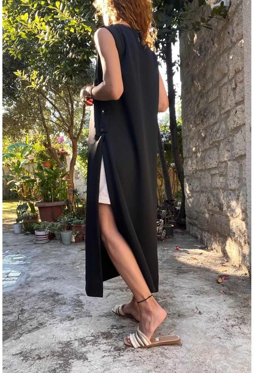 Kadın Siyah Scuba Yanı Düğmeli ve Yırtmaçlı Uzun Tunik Elbise BST700-3561