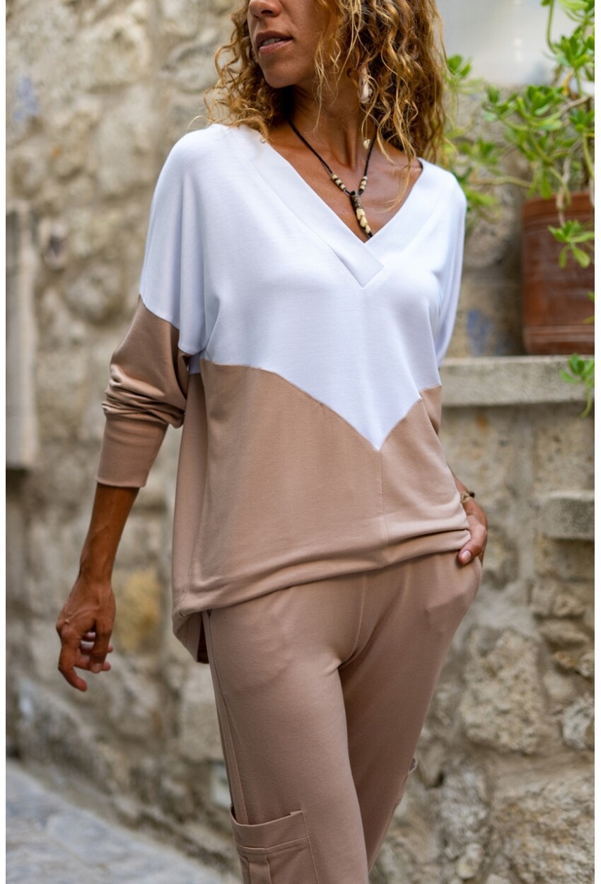 Womens Beige-White V-Neck Color Block Soft Textured Loose Blouse BST3167