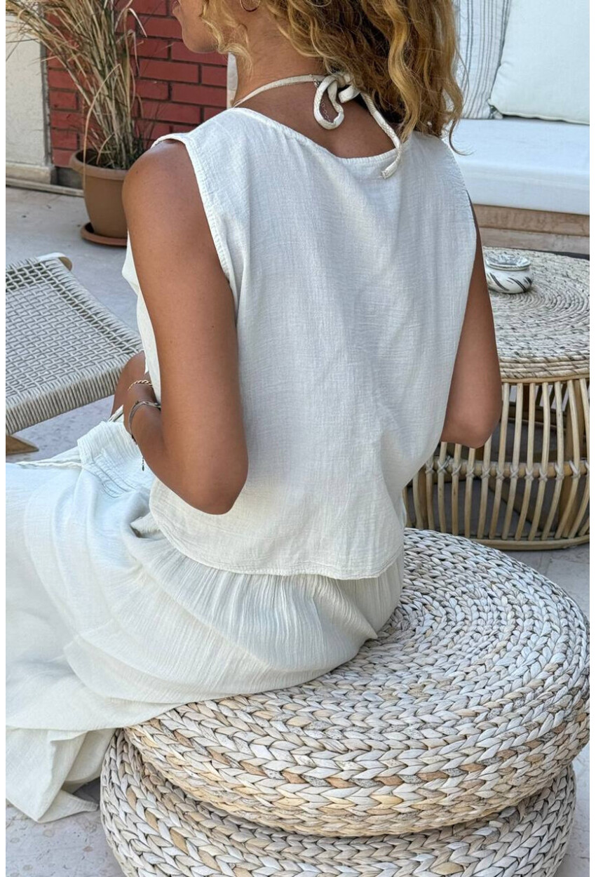 Bej Kolsuz Büzgülü Pamuklu Crop Fit Dokuma Bluz 50 45