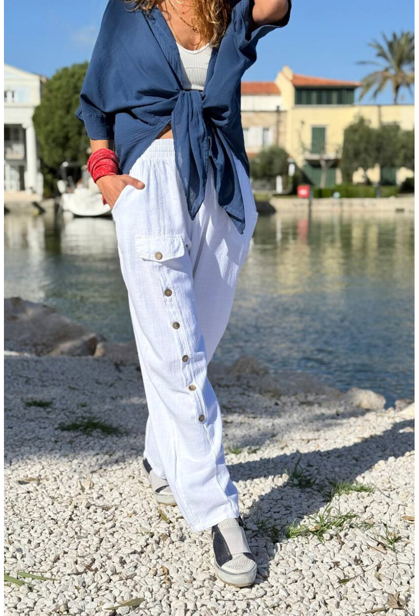 Beyaz Cepli Süs Düğmeli Bol Paça Pamuklu Salaş Dokuma Pantolon 95 35