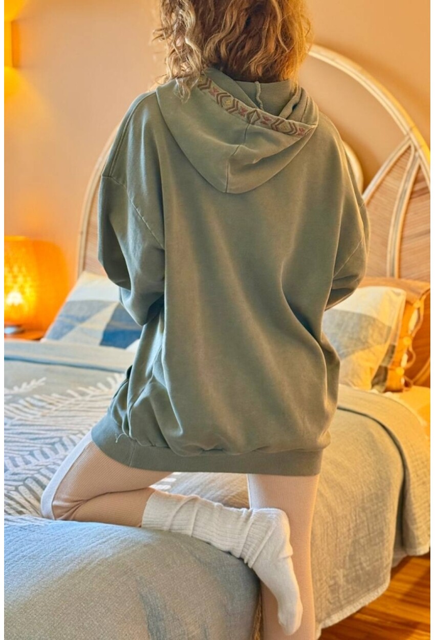 Haki Kapüşonlu Kanguru Cepli Etnik Diliş Detaylı İki İplik Salaş Sweatshirt 80 55