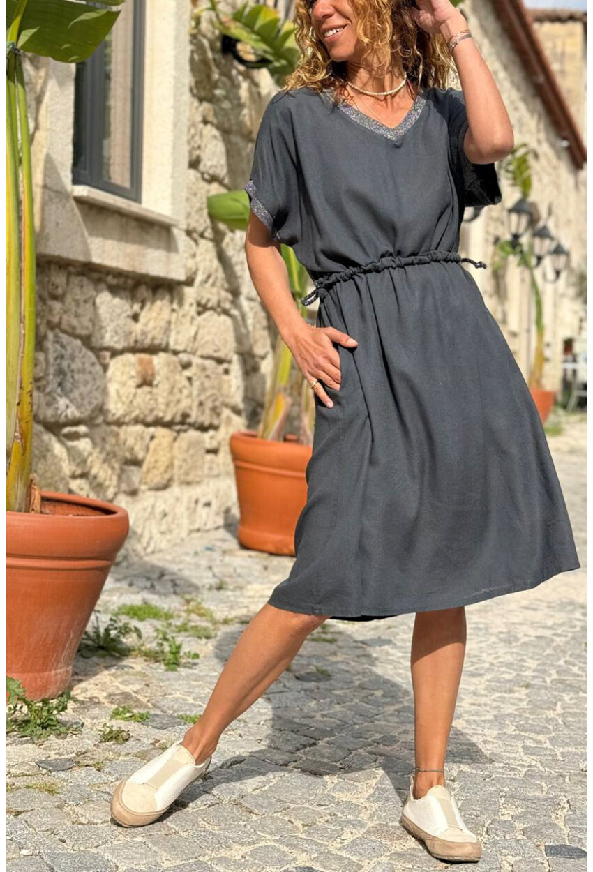 İtalyan Antrasit V Yaka Cepli Sim Garnili Lastikli Bel Salaş Dokuma Elbise 100 50