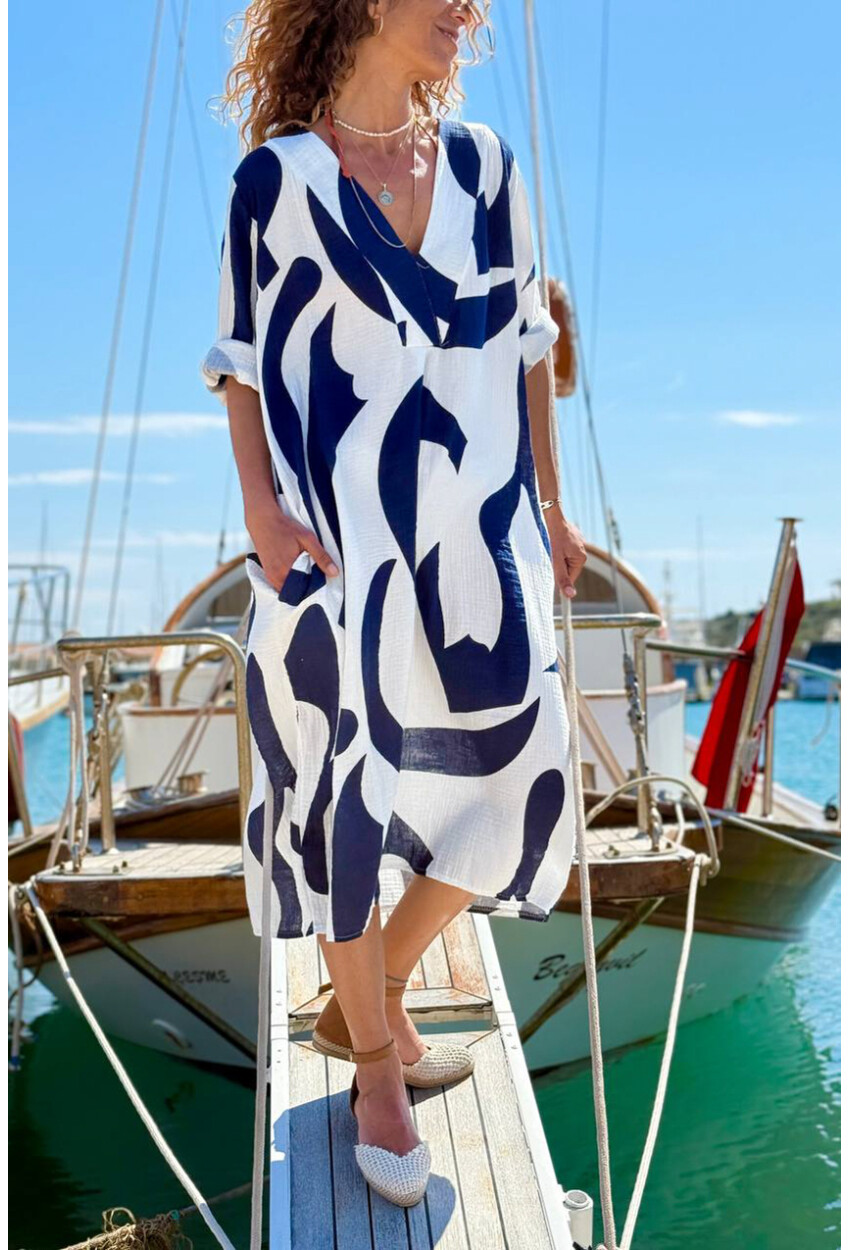 İtalyan Beyaz-Lacivert V Yaka Geometrik Desenli Cepli Müslin Salaş Dokuma Elbise 110 65