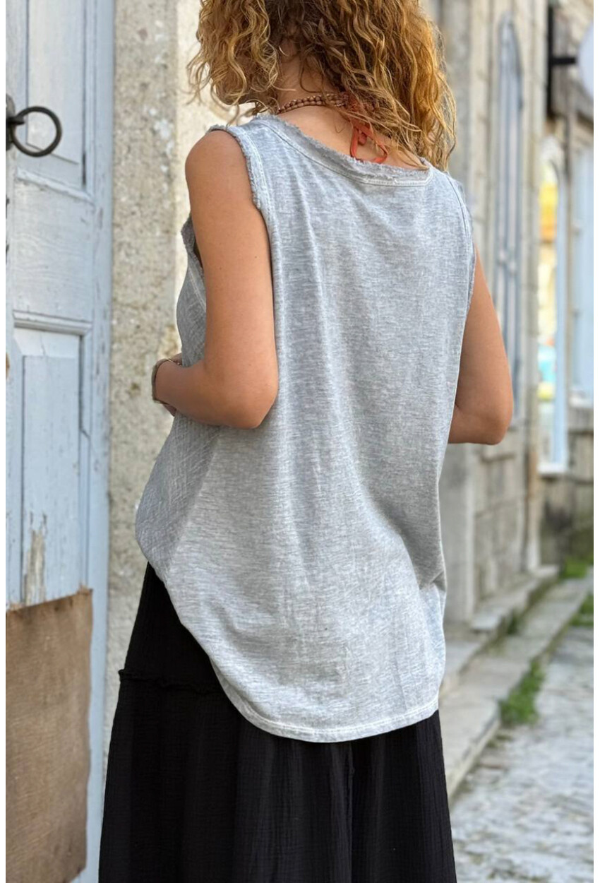 İtalyan Gri V Yaka Yıkamalı Pis Dikişli Pamuklu Salaş Dokuma Bluz 70 50