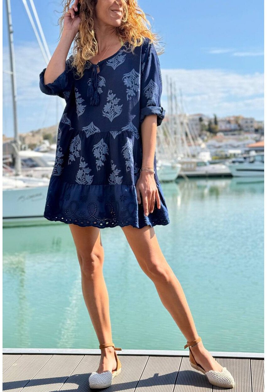 İtalyan Lacivert Bağlamalı Yaka Etnik Desenli Eteği Fırfırlı Pamuklu Salaş Dokuma Elbise 80 55