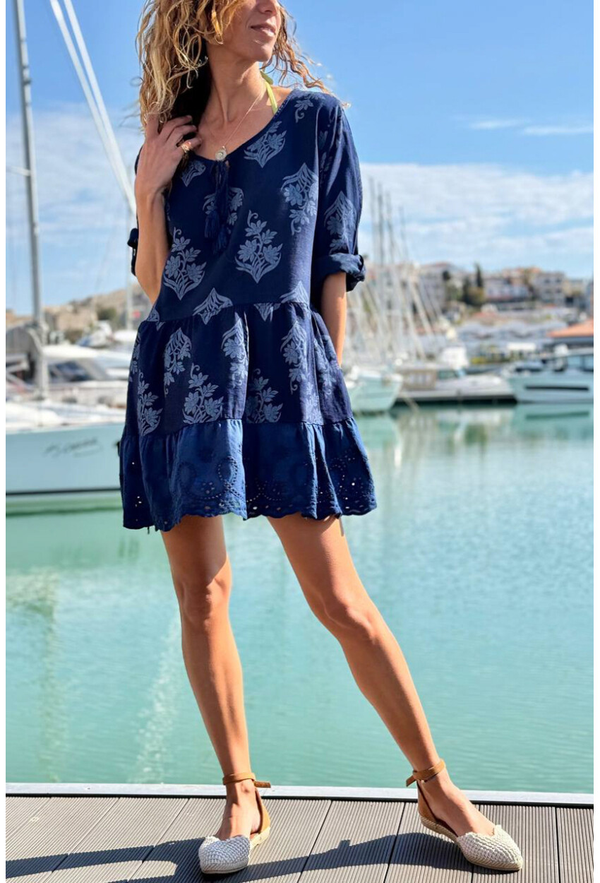 İtalyan Lacivert Bağlamalı Yaka Etnik Desenli Eteği Fırfırlı Pamuklu Salaş Dokuma Elbise 80 55