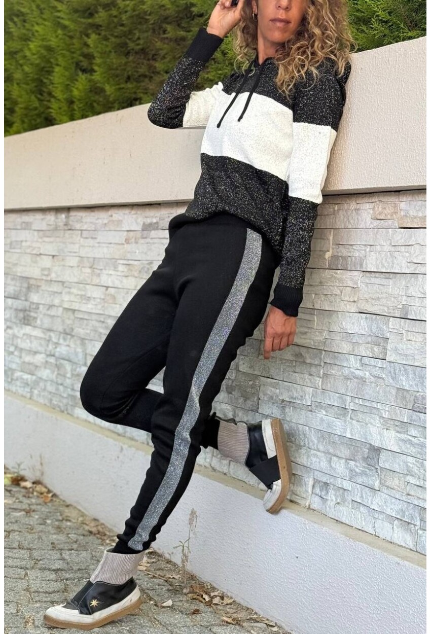 Siyah Simli Yanları Şeritli Lastikli Bel Lastikli Paça Triko Jogger Pantolon 30 100