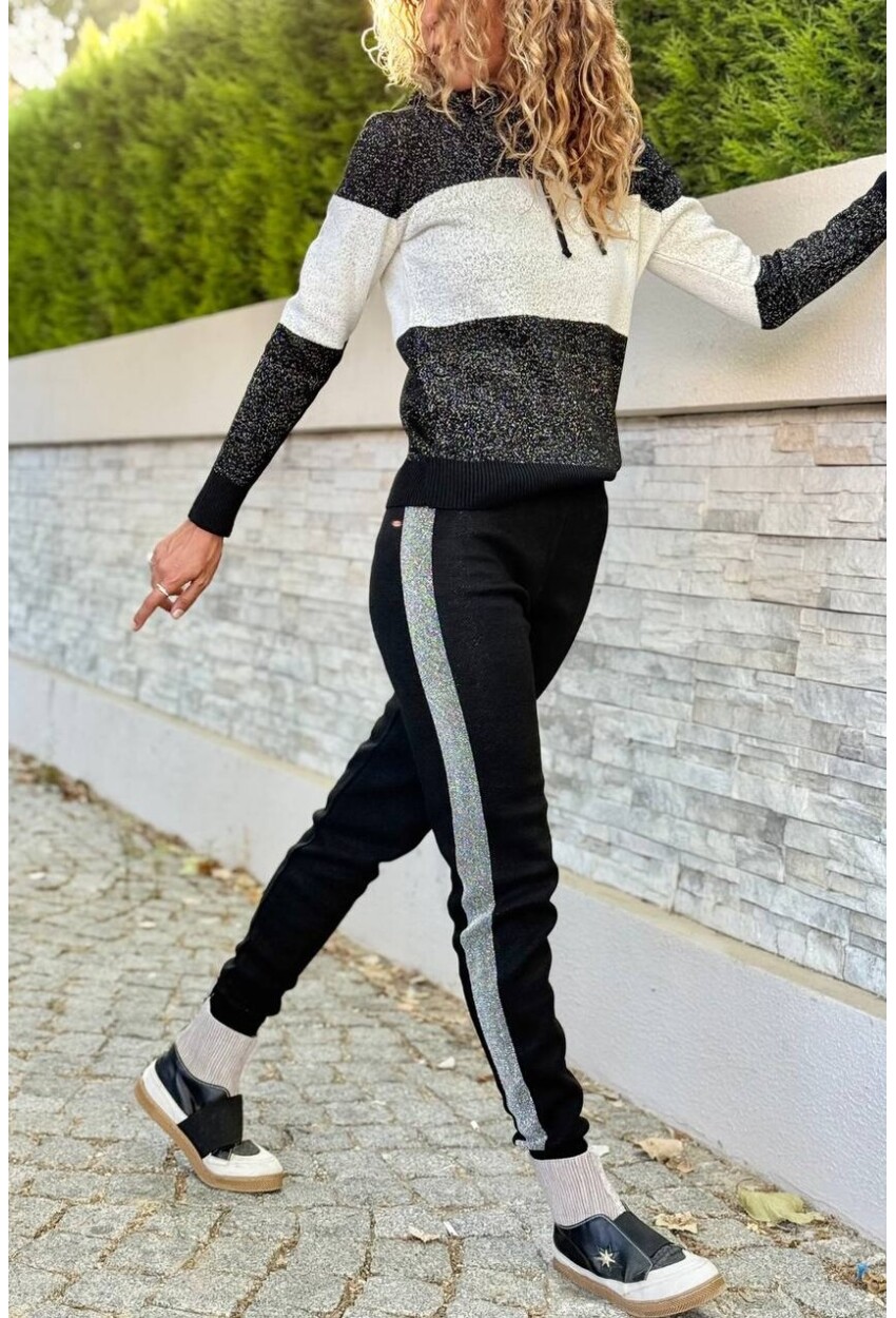 Siyah Simli Yanları Şeritli Lastikli Bel Lastikli Paça Triko Jogger Pantolon 30 100