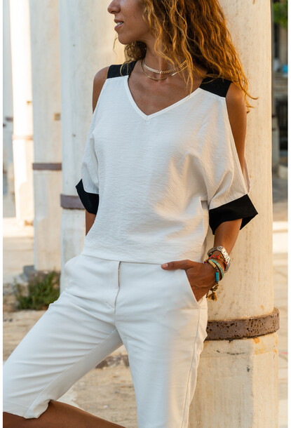 Ekru Keten Omuz Dekolteli Salaş Bluz GK-BST2923