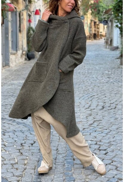 İtalyan Haki Kapüşonlu Cepli Oval Etekli Düğmeli Kaşe Salaş Kaban 100 55