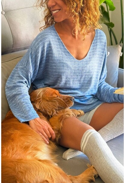 İtalyan İndigo V Yaka Çizgili Yumuşak Dokulu Yün Karışımlı Salaş Kazak 75 60