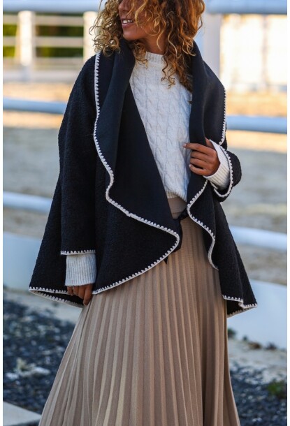 İtalyan Siyah Şal Yaka Kol Ve Etek Ucu Nakışlı Buklet Salaş Ceket 75 55