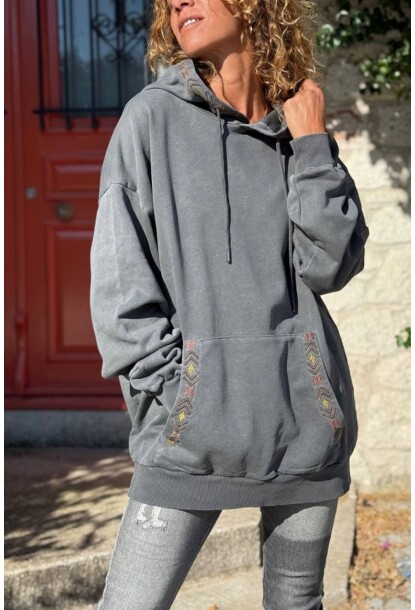 Antrasit Kapüşonlu Kanguru Cepli Etnik Diliş Detaylı İki İplik Salaş Sweatshirt 80 55