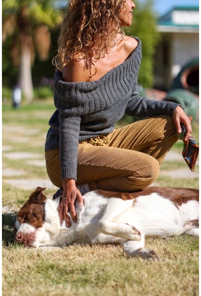 Antrasit Madonna Yaka Yıkamalı Yumuşak Dokulu Salaş Kazak 50 40