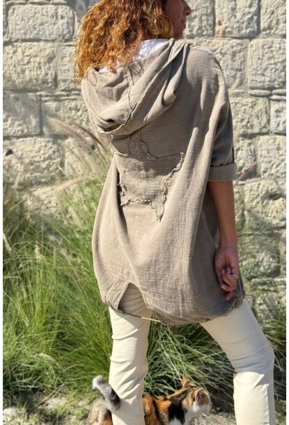 Bronz Rengi Kapüşonlu Yıkamalı Etek Ucu Bağlamalı Yıldız Aplikeli Pamuk Salaş Ceket 90 65