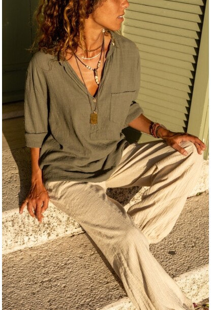 Haki Düğmeli Yaka Yıkamalı Yumuşak Dokulu Pamuk Salaş Bluz 75 55