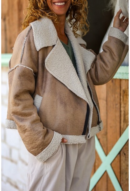 İtalyan Bej Ceket Yaka Fermuarlı Cepli Kürklü Süet Salaş Mont 60 50