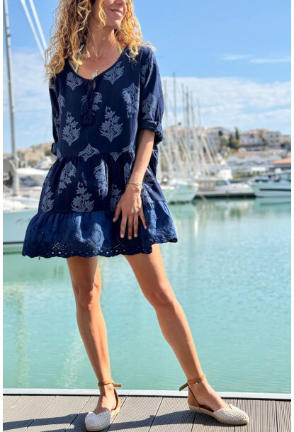 İtalyan Lacivert Bağlamalı Yaka Etnik Desenli Eteği Fırfırlı Pamuklu Salaş Dokuma Elbise 80 55