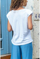Kadın Beyaz Vatkalı V Yaka T-Shirt GK-GG334
